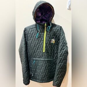 Skulls n' Begonias Voltage Quilted Pullover - >Rare< MEDIUM